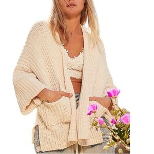 POL  Ivory Chunky Knit Cardigan Sweater Pockets Cropped Sleeve Size L Boho